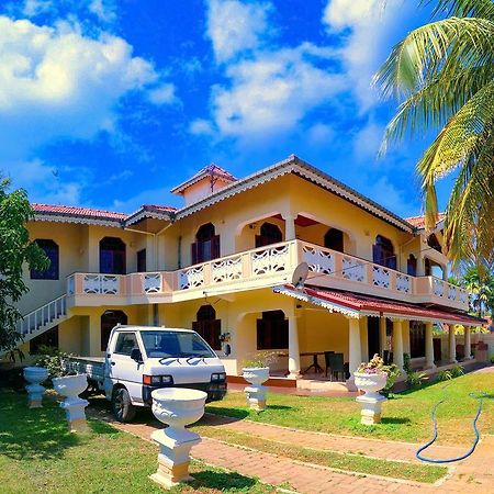 Serendib Guest House Негомбо Экстерьер фото